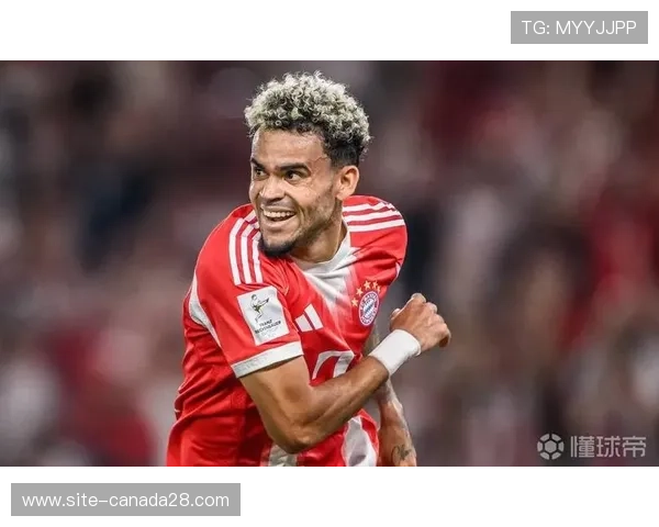 迪亚斯闪击+红牌，拜仁少一人险胜巴黎，赛季连胜增至16场